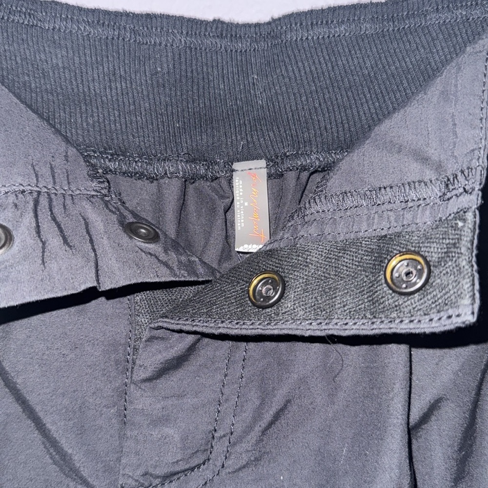 Awesome FP Movement Mesmerize Me
Solid Pants - Picture 3 of 5
